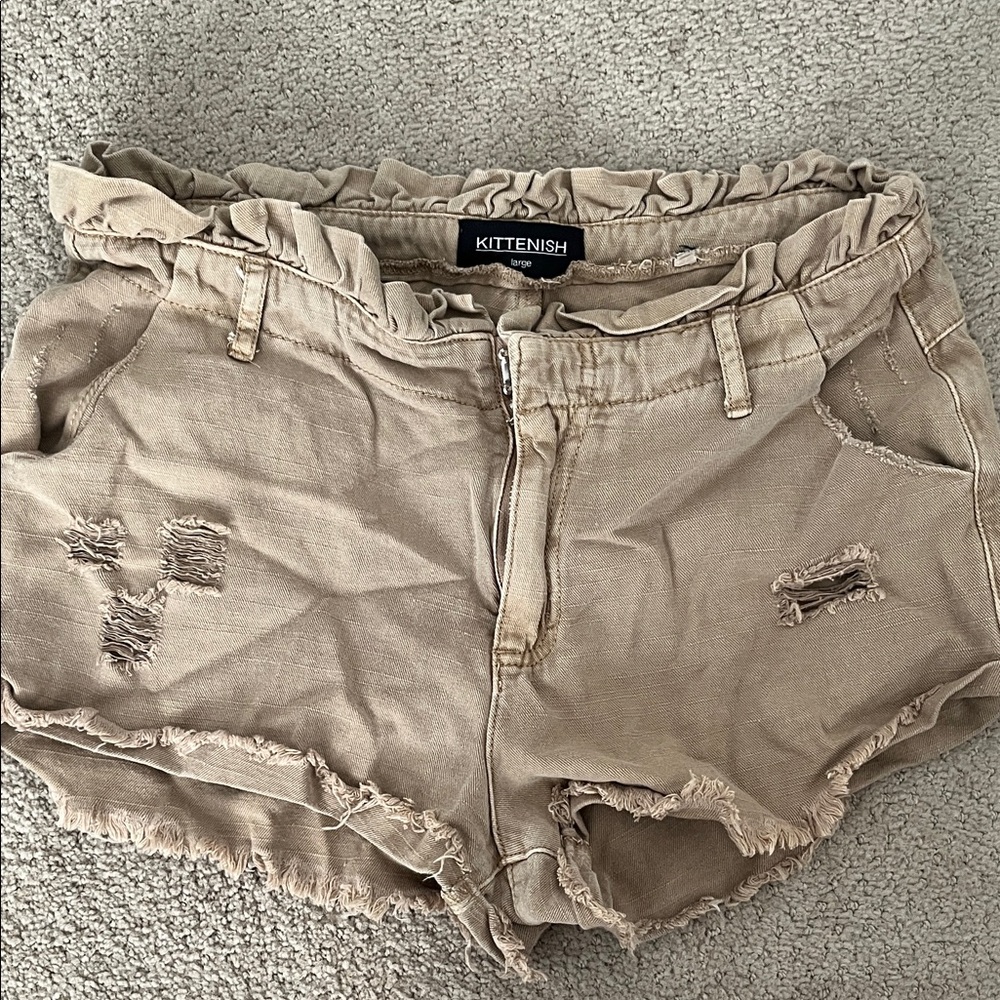 Kittenish Beige Distressed High Waist Shorts